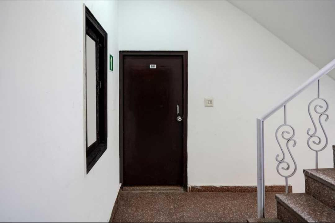 Hotel O Anshu B&B New Delhi Exterior photo
