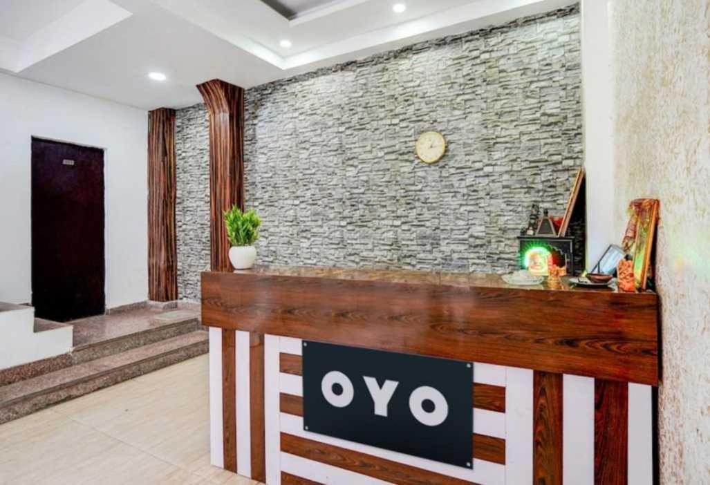 Hotel O Anshu B&B New Delhi Exterior photo